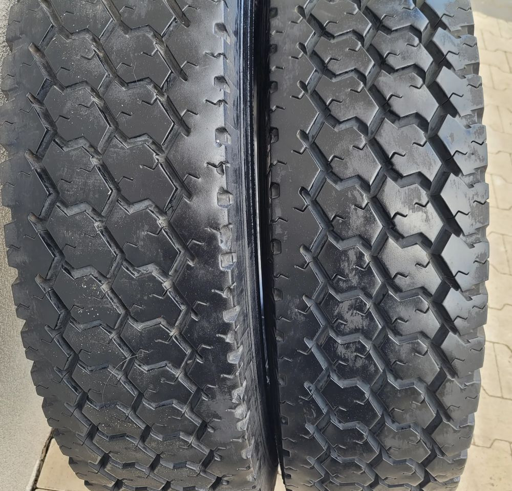 OPONA 10R 22.5 XT4 MICHELIN CENA ZA 1SZT - Pneu por Camião: foto 2 OPONA 10R 22.5 XT4 MICHELIN CENA ZA 1SZT - Pneu por Camião: foto 2
