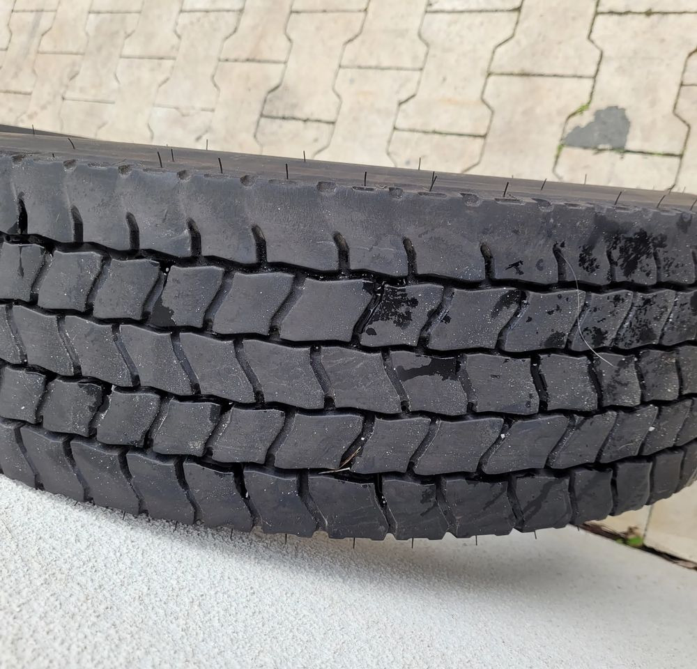 OPONA 215/75 R17,5 FULDA REGIOFORCE CENA ZA SZT - Pneu por Camião: foto 3 OPONA 215/75 R17,5 FULDA REGIOFORCE CENA ZA SZT - Pneu por Camião: foto 3