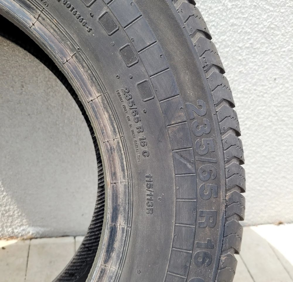 OPONA 235/65R16C CONTINENTAL SPRINTER CRAFTER - Jantes e pneus por Camião: foto 3 OPONA 235/65R16C CONTINENTAL SPRINTER CRAFTER - Jantes e pneus por Camião: foto 3