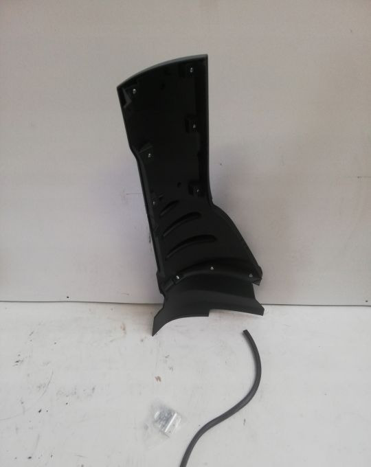 POLIK OWIEWKA NAROŻNIK IVECO STRALIS HI WAY Waski - Aerodinâmica/ Aerofólio por Camião: foto 2 POLIK OWIEWKA NAROŻNIK IVECO STRALIS HI WAY Waski - Aerodinâmica/ Aerofólio por Camião: foto 2