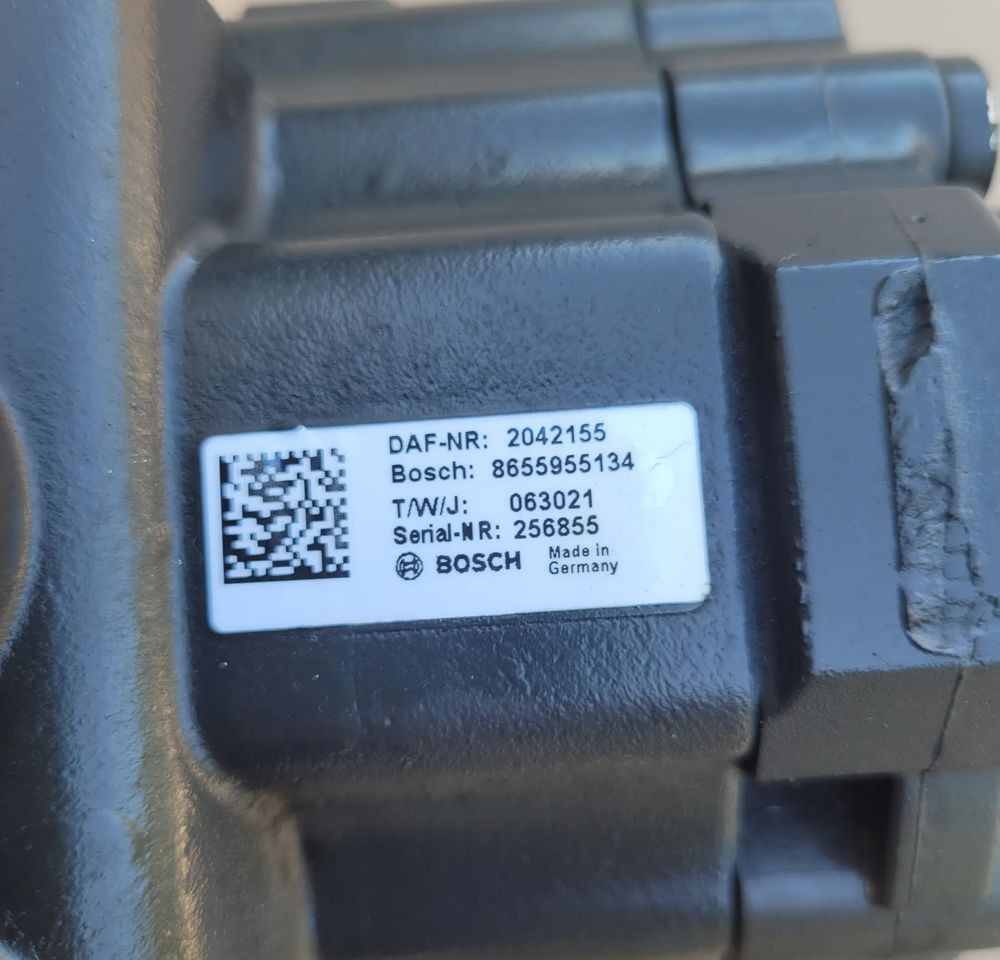 POMPA WSPOMAGANIA DAF XF 106 OM 2042155 - Bomba de direção por Camião: foto 2 POMPA WSPOMAGANIA DAF XF 106 OM 2042155 - Bomba de direção por Camião: foto 2