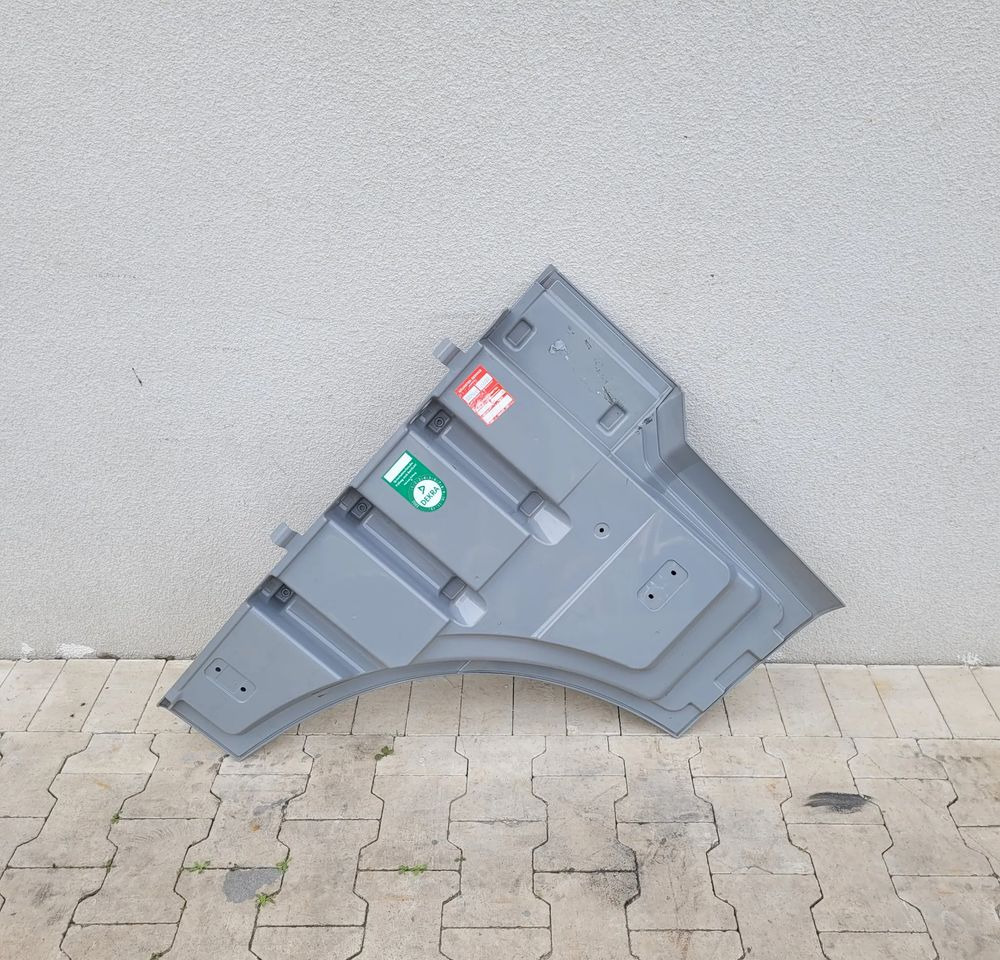 PRZEDŁUŻENIE DRZWI DAF XF 106 LH ORYGINAŁ - Porta e peças por Camião: foto 3 PRZEDŁUŻENIE DRZWI DAF XF 106 LH ORYGINAŁ - Porta e peças por Camião: foto 3