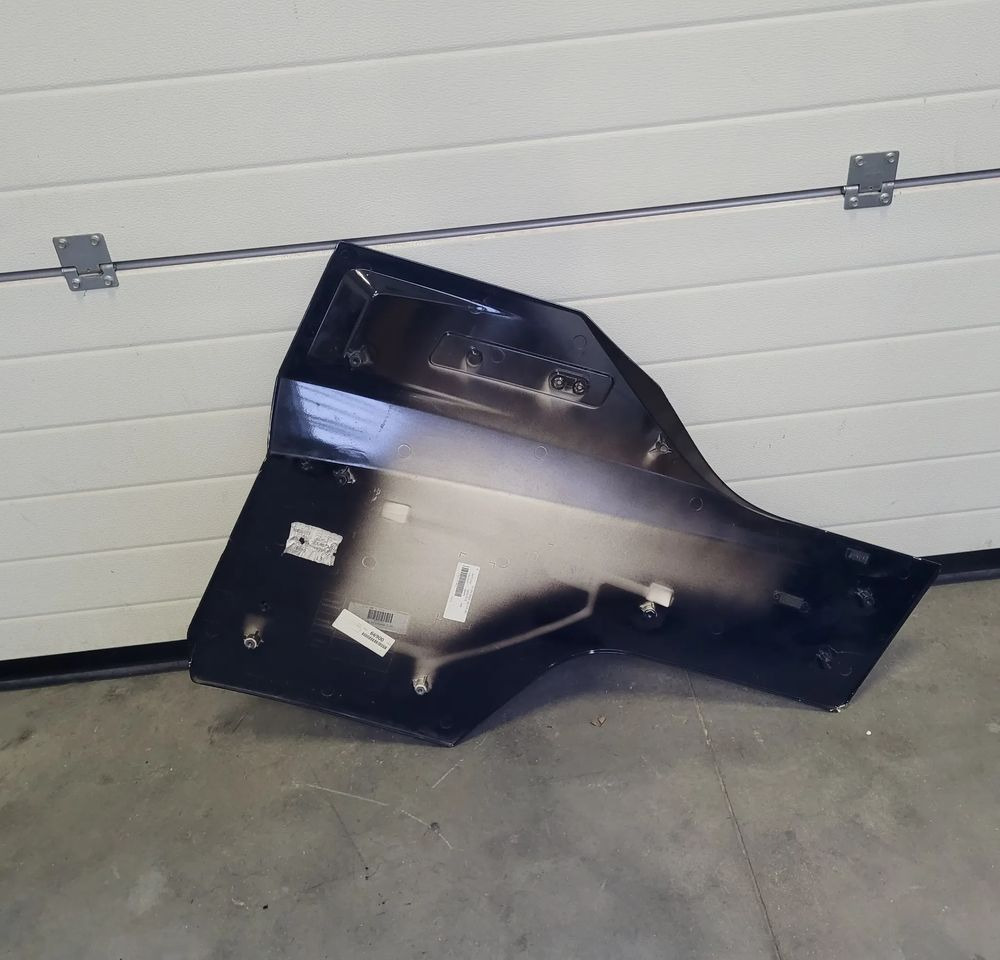 PRZEDŁUŻENIE DRZWI MASKOWNICA RENAULT GAMA T RAGNE T OM 50124313 - Porta e peças por Camião: foto 3 PRZEDŁUŻENIE DRZWI MASKOWNICA RENAULT GAMA T RAGNE T OM 50124313 - Porta e peças por Camião: foto 3