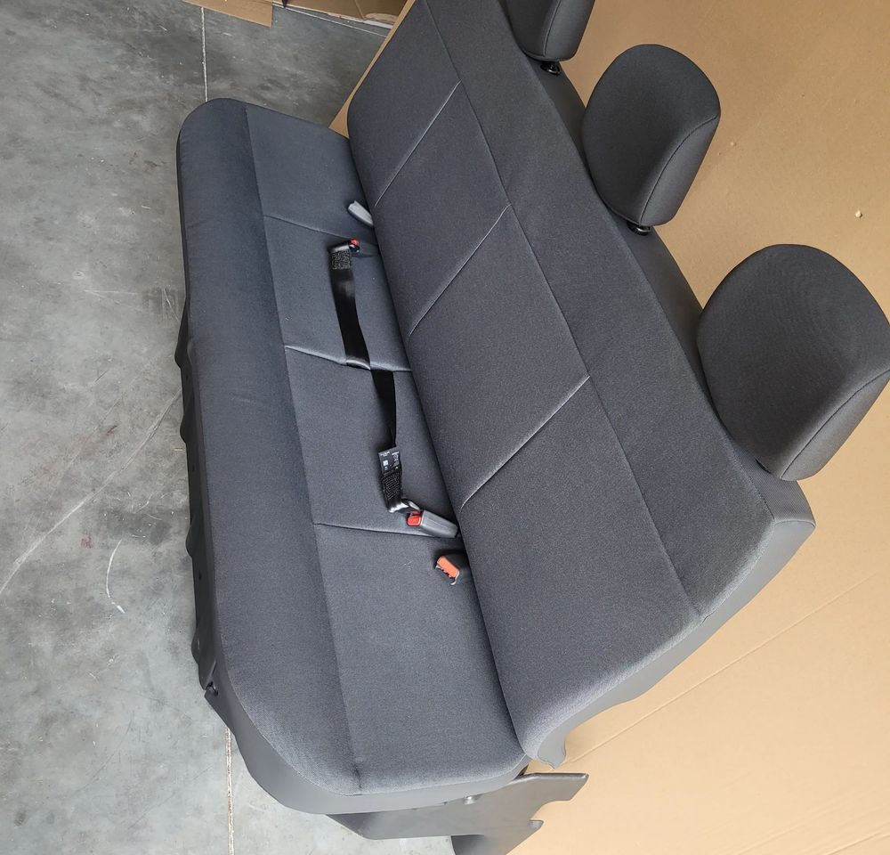 ŁAWKA FOTELE DOKA RENAULT MASTER MOVANO NOWE ORYGINAŁ CHWALIM116 - Peça de reposição por Camião: foto 3 ŁAWKA FOTELE DOKA RENAULT MASTER MOVANO NOWE ORYGINAŁ CHWALIM116 - Peça de reposição por Camião: foto 3