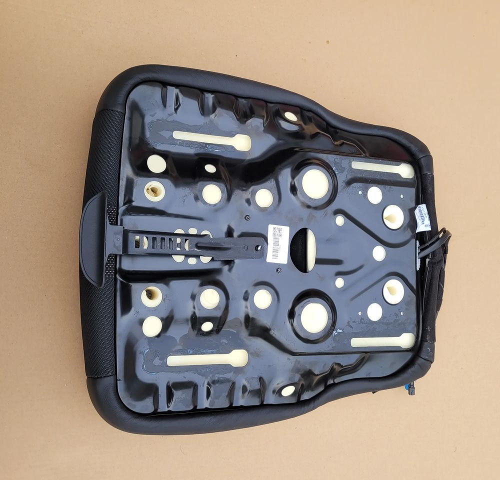 SIEDZISKO FOTELA DAF XF XG ORYGINAŁ CHWALIM116 - Banco por Camião: foto 2 SIEDZISKO FOTELA DAF XF XG ORYGINAŁ CHWALIM116 - Banco por Camião: foto 2