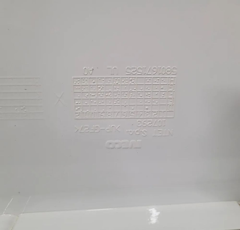 SPOJLER ZAKABINOWY IVECO STRALIS HI WAY 5801671525 LH - Aerodinâmica/ Aerofólio por Camião: foto 5 SPOJLER ZAKABINOWY IVECO STRALIS HI WAY 5801671525 LH - Aerodinâmica/ Aerofólio por Camião: foto 5