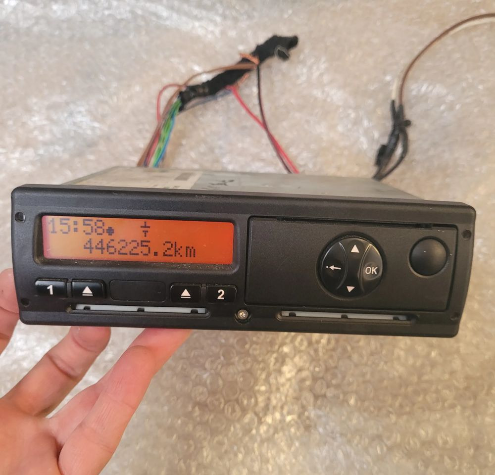 TACHGRAF DAF 1938623 R 2.1 CHWALIM116 - Tacógrafo por Camião: foto 1 TACHGRAF DAF 1938623 R 2.1 CHWALIM116 - Tacógrafo por Camião: foto 1