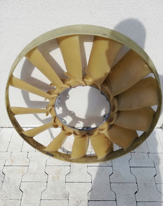 WENTYLATOR MERCEDES ACTROS MP4 A 4712050606-004 - Ventilador por Camião: foto 1 WENTYLATOR MERCEDES ACTROS MP4 A 4712050606-004 - Ventilador por Camião: foto 1