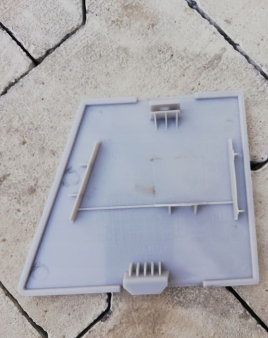 ZAŚLEPKA ZDERZAKA IVECO EUROCARGO ZDERZAK - Para-choque por Camião: foto 2 ZAŚLEPKA ZDERZAKA IVECO EUROCARGO ZDERZAK - Para-choque por Camião: foto 2