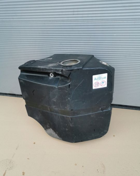ZBIORNIK AD BLUE IVECO TRAKKER STRALIS 41298230 - Tanque para AdBlue por Camião: foto 1 ZBIORNIK AD BLUE IVECO TRAKKER STRALIS 41298230 - Tanque para AdBlue por Camião: foto 1
