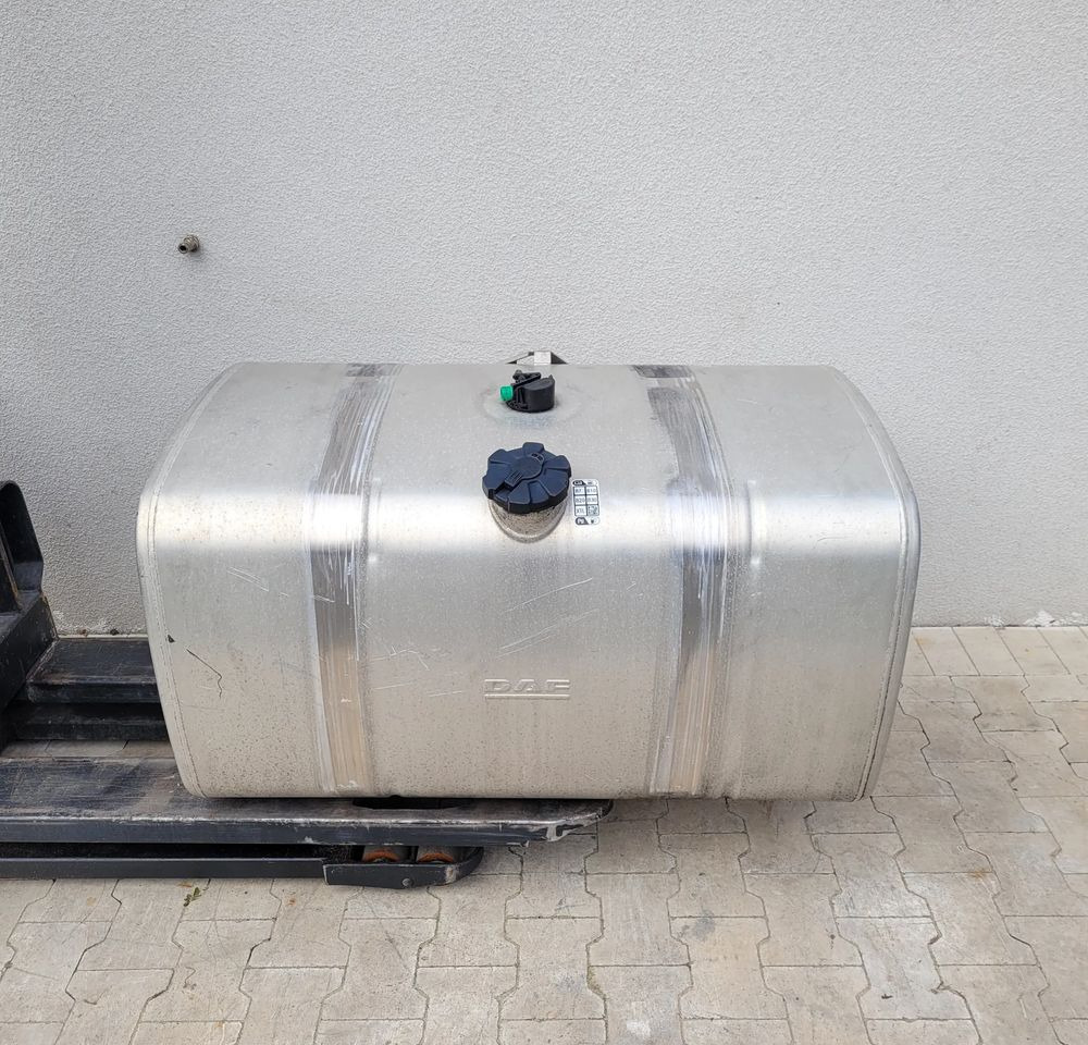ZBIORNIK PALIWA DAF XF 106 CF 430L - Tanque de combustível por Camião: foto 1 ZBIORNIK PALIWA DAF XF 106 CF 430L - Tanque de combustível por Camião: foto 1