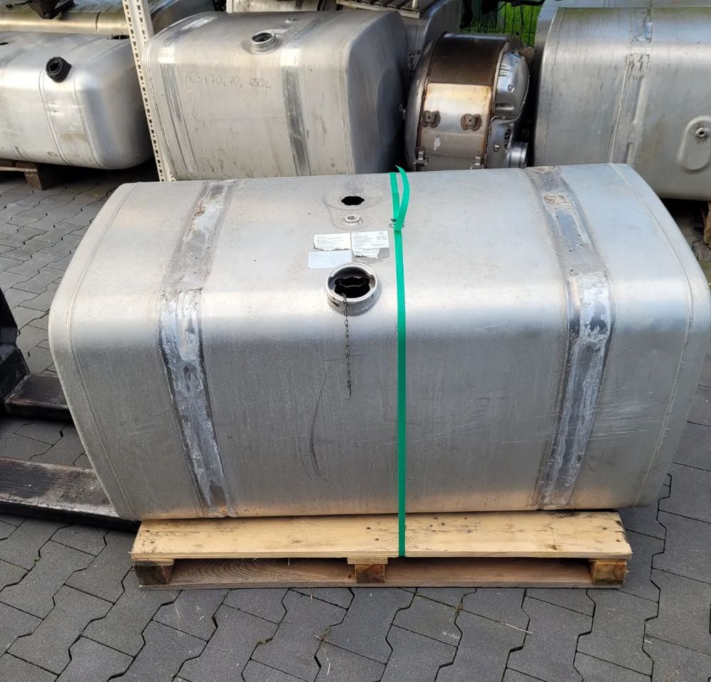 ZBIORNIK PALIWA MAN 580L LIFT - Tanque de combustível por Camião: foto 1 ZBIORNIK PALIWA MAN 580L LIFT - Tanque de combustível por Camião: foto 1