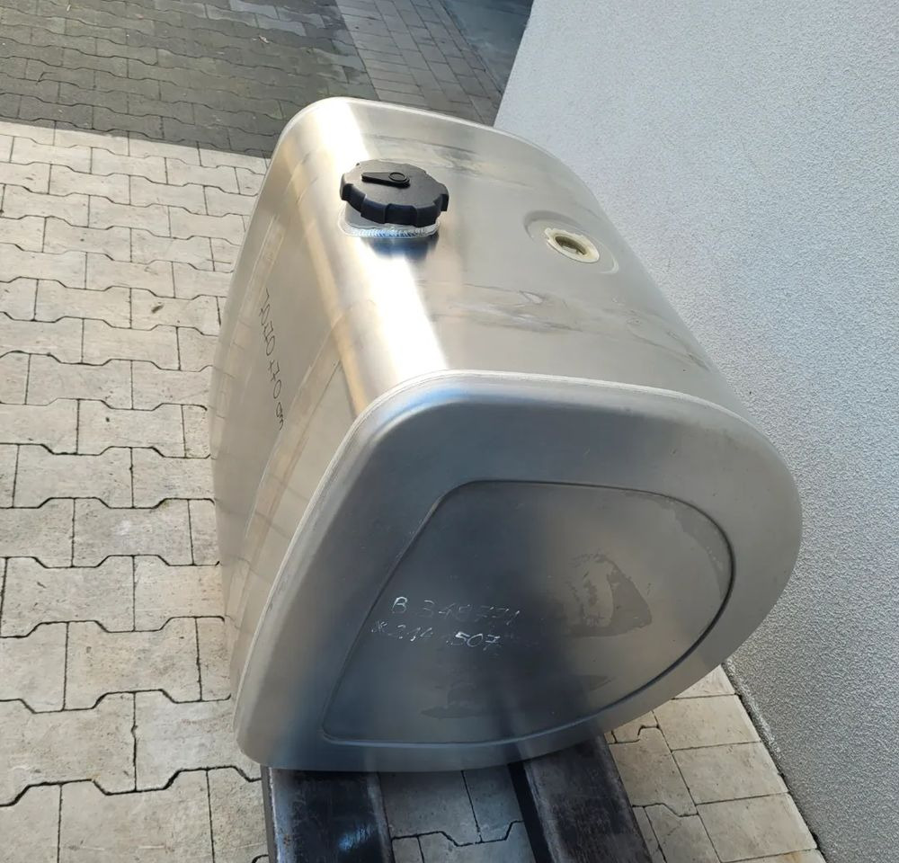 ZBIORNIK PALIWA VOLVO FH RENAULT 22063854 285L - Tanque de combustível por Camião: foto 2 ZBIORNIK PALIWA VOLVO FH RENAULT 22063854 285L - Tanque de combustível por Camião: foto 2