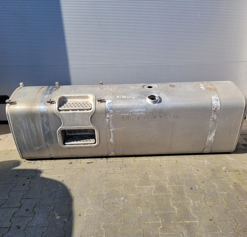 ZBIORNIK PALIWA VOLVO FH4 RENAULT 21442020 900L ORYGINAŁ CHWALIM116 - Sistema de combustível por Camião: foto 1 ZBIORNIK PALIWA VOLVO FH4 RENAULT 21442020 900L ORYGINAŁ CHWALIM116 - Sistema de combustível por Camião: foto 1