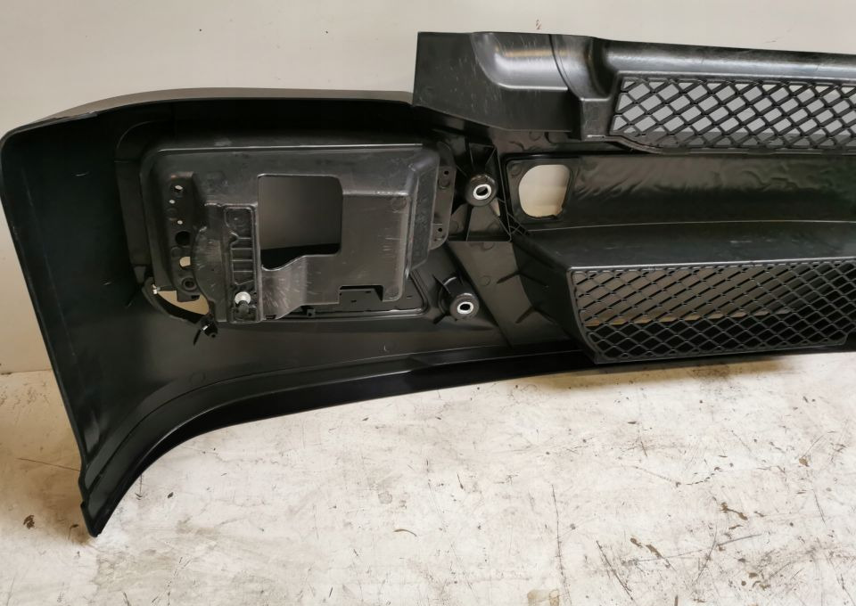 ZDERZAK IVECO EUROCARGO WYSOKI 120 2008/2018 - Para-choque por Camião: foto 5 ZDERZAK IVECO EUROCARGO WYSOKI 120 2008/2018 - Para-choque por Camião: foto 5