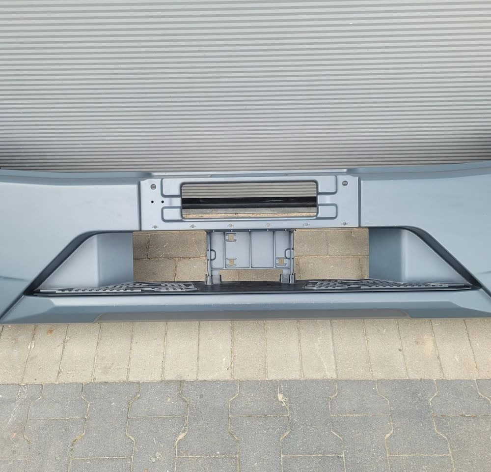 ZDERZAK MAN TGL NM. ORYGINAŁ CHWALIM116 - Carroceria e exterior por Camião: foto 4 ZDERZAK MAN TGL NM. ORYGINAŁ CHWALIM116 - Carroceria e exterior por Camião: foto 4