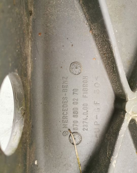 ZDERZAK MERCEDES VARIO 670 ORYGINAŁ - Para-choque por Veículo comercial: foto 2 ZDERZAK MERCEDES VARIO 670 ORYGINAŁ - Para-choque por Veículo comercial: foto 2