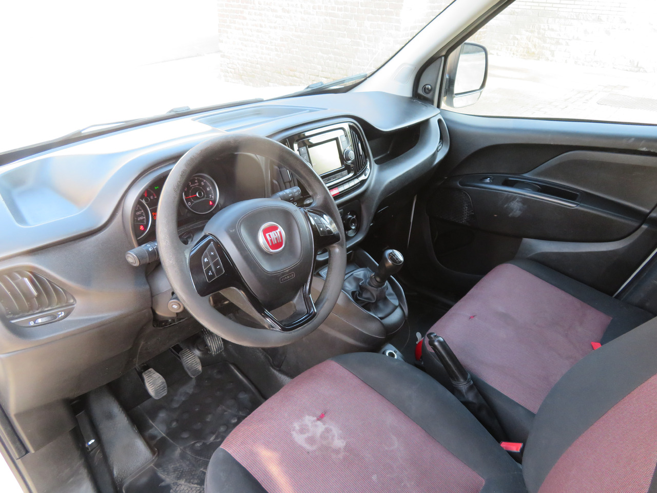 Furgão compacto Fiat Doblo Cargo 1.3 Multijet: foto 12
