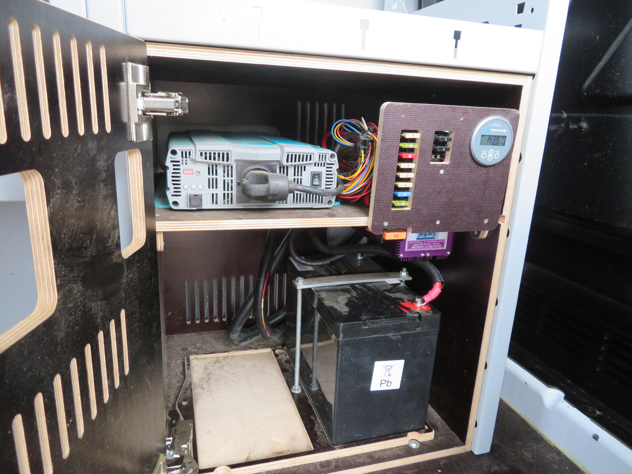 Leasing de Ford Transit 2.0TDCi - L2H2 Ford Transit 2.0TDCi - L2H2: foto 12 Leasing de Ford Transit 2.0TDCi - L2H2 Ford Transit 2.0TDCi - L2H2: foto 12