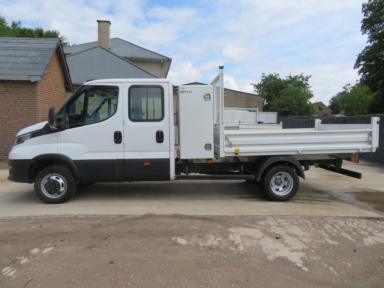 IVECO Daily 35C16 3.0 Dubbel cabine - Carrinha basculante, Carrinha cabine dupla: foto 4 IVECO Daily 35C16 3.0 Dubbel cabine - Carrinha basculante, Carrinha cabine dupla: foto 4
