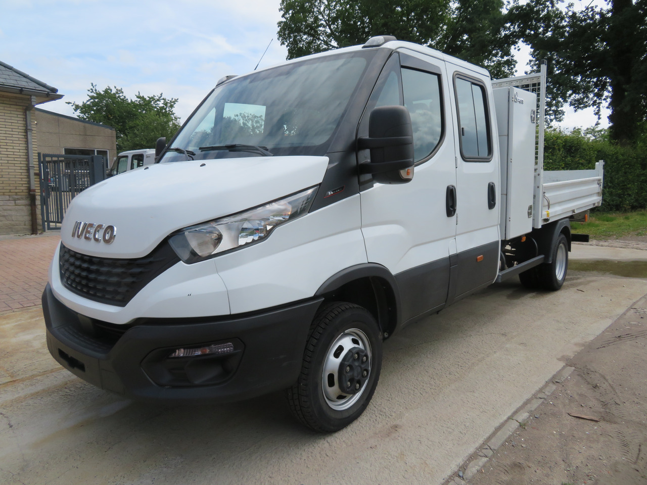 IVECO Daily 35C16 3.0 Dubbel cabine - Carrinha basculante, Carrinha cabine dupla: foto 3 IVECO Daily 35C16 3.0 Dubbel cabine - Carrinha basculante, Carrinha cabine dupla: foto 3
