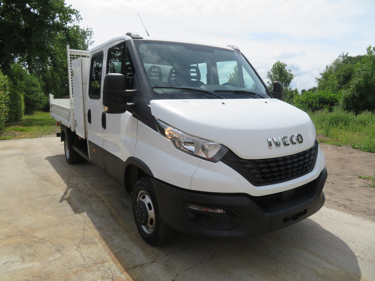 IVECO Daily 35C16 3.0 Dubbel cabine - Carrinha basculante, Carrinha cabine dupla: foto 1 IVECO Daily 35C16 3.0 Dubbel cabine - Carrinha basculante, Carrinha cabine dupla: foto 1
