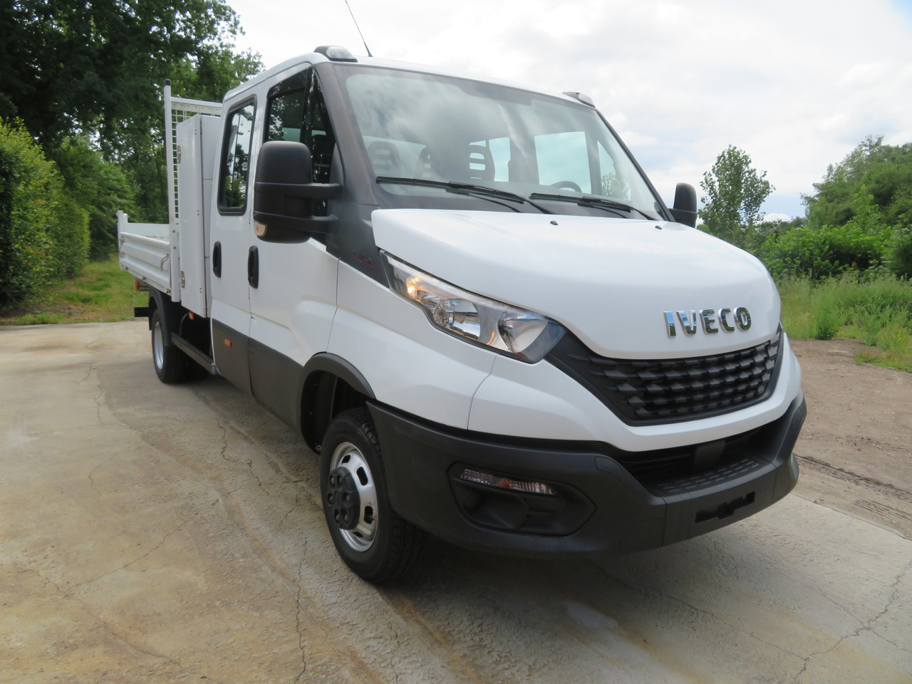 IVECO Daily 35C16 3.0 Dubbel cabine - Carrinha basculante, Carrinha cabine dupla: foto 1 IVECO Daily 35C16 3.0 Dubbel cabine - Carrinha basculante, Carrinha cabine dupla: foto 1