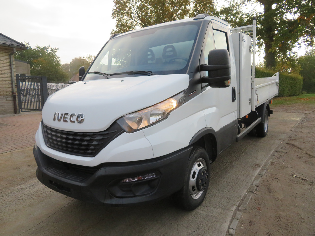 Iveco Daily 35C16 3.0 - L2 - Kipper - Carrinha basculante: foto 3 Iveco Daily 35C16 3.0 - L2 - Kipper - Carrinha basculante: foto 3
