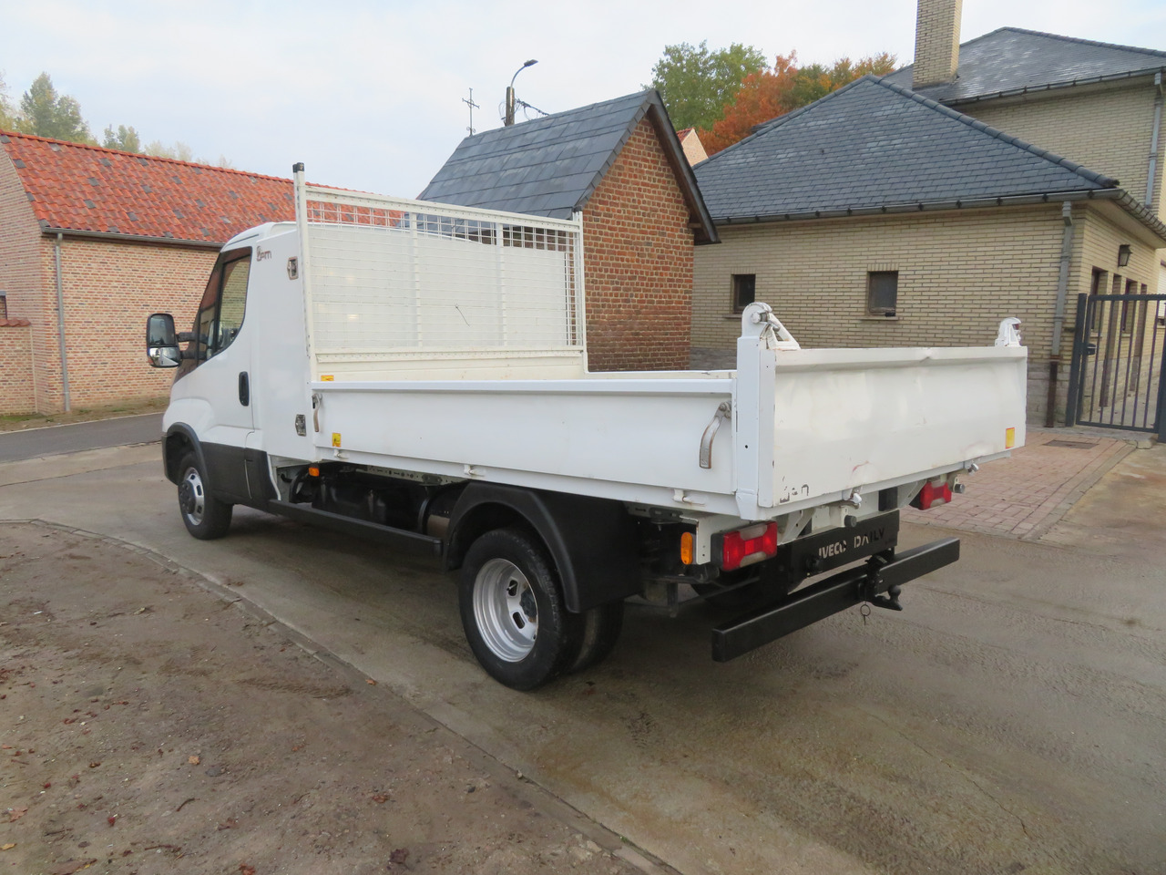 Iveco Daily 35C16 3.0 - L2 - Kipper - Carrinha basculante: foto 5 Iveco Daily 35C16 3.0 - L2 - Kipper - Carrinha basculante: foto 5