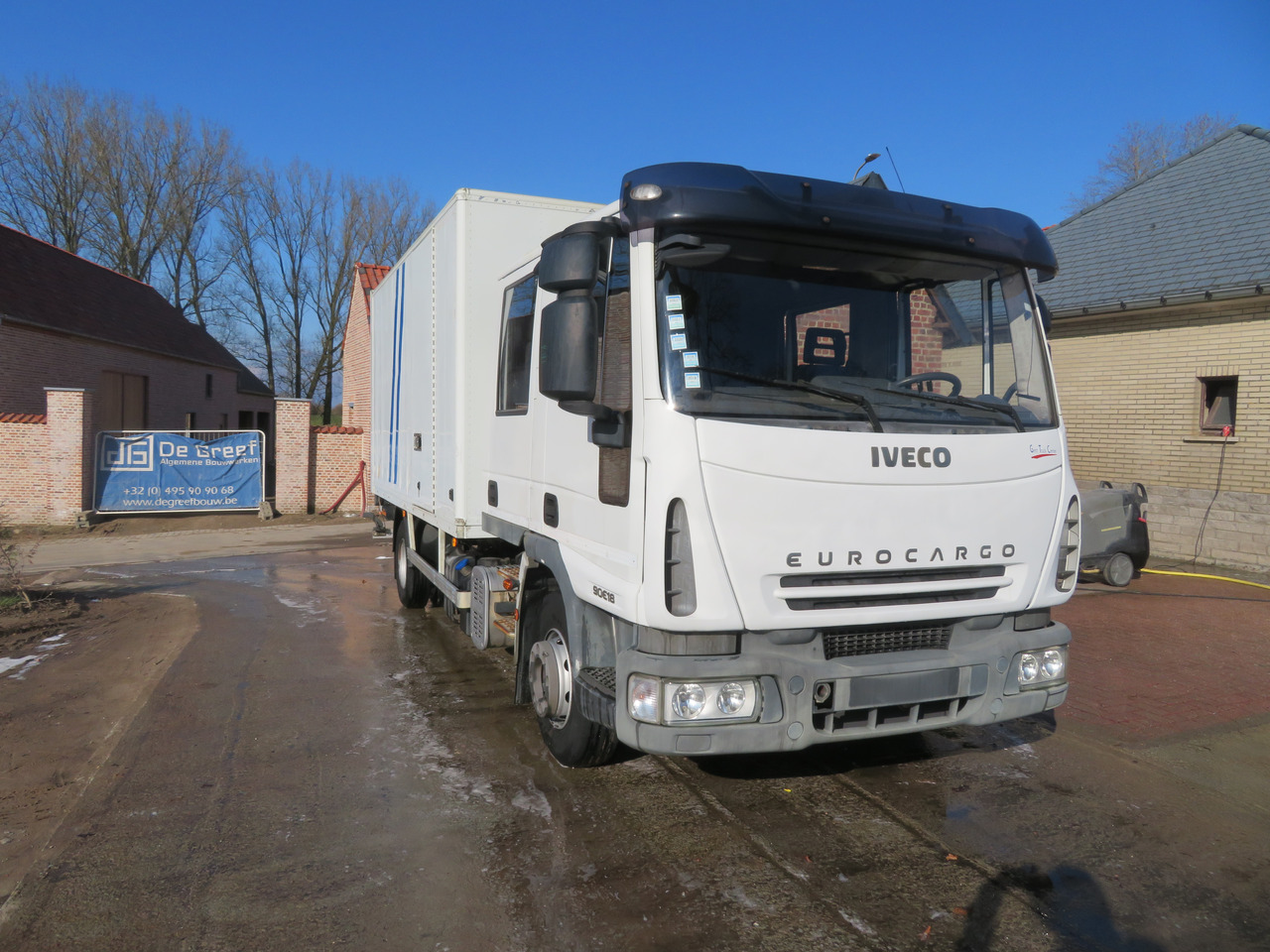 Iveco Eurocargo ML90E18 - Camião furgão: foto 1 Iveco Eurocargo ML90E18 - Camião furgão: foto 1