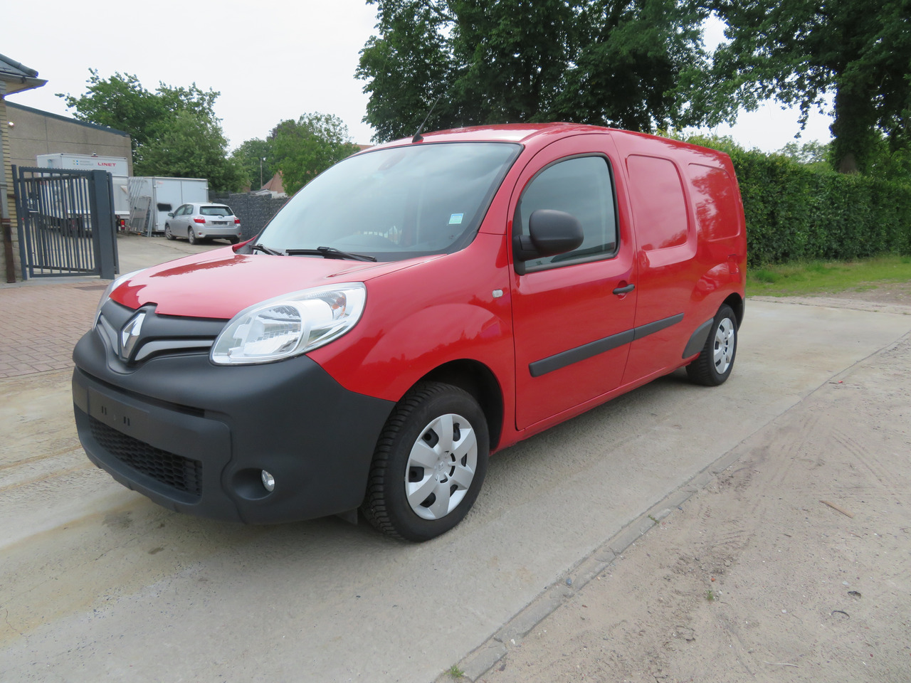 RENAULT Kangoo EXPRESS MAXI 1.5 dCi Grand Confort - Furgão compacto: foto 3 RENAULT Kangoo EXPRESS MAXI 1.5 dCi Grand Confort - Furgão compacto: foto 3