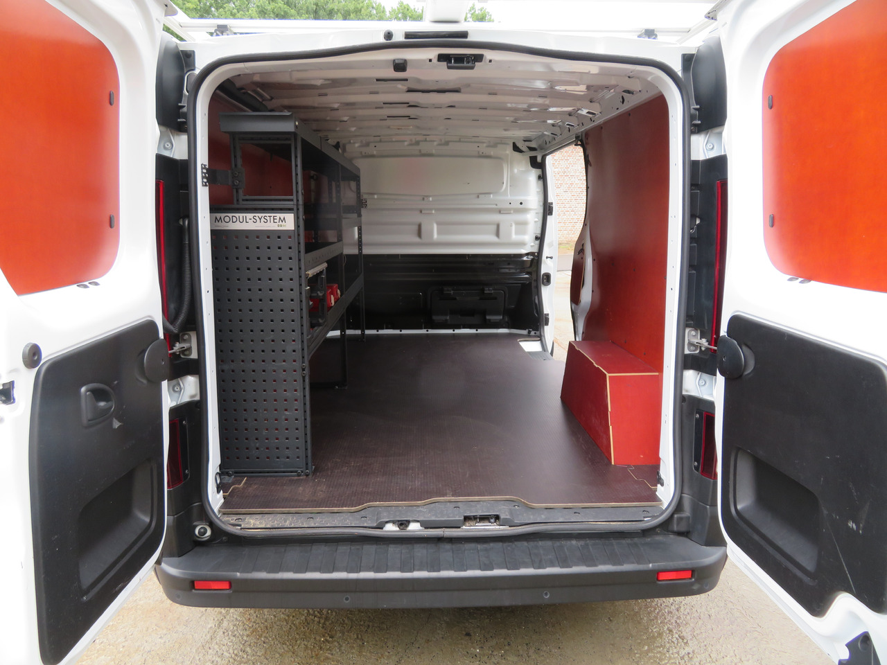 Leasing de RENAULT Trafic 2.0dCi - L2H1 RENAULT Trafic 2.0dCi - L2H1: foto 10