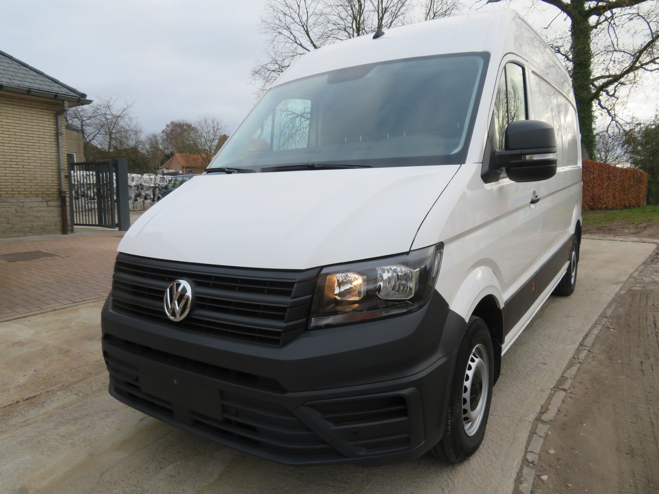 Volkswagen Crafter 2.0 CR TDi L3H3 - Furgão: foto 3 Volkswagen Crafter 2.0 CR TDi L3H3 - Furgão: foto 3