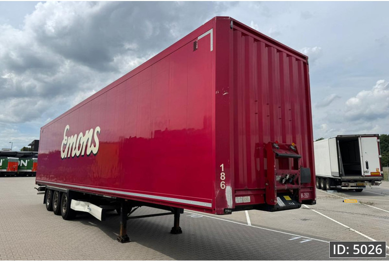 Krone SD / Disk brakes / Double stock - Semi-reboque furgão: foto 4 Krone SD / Disk brakes / Double stock - Semi-reboque furgão: foto 4