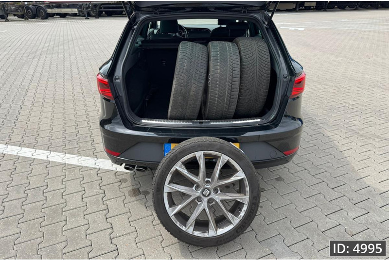 SEAT Leon ST FR 2.0 Euro 6, DSG/Pano/Camera/Keyless/Extra winterset - Automóvel: foto 5 SEAT Leon ST FR 2.0 Euro 6, DSG/Pano/Camera/Keyless/Extra winterset - Automóvel: foto 5