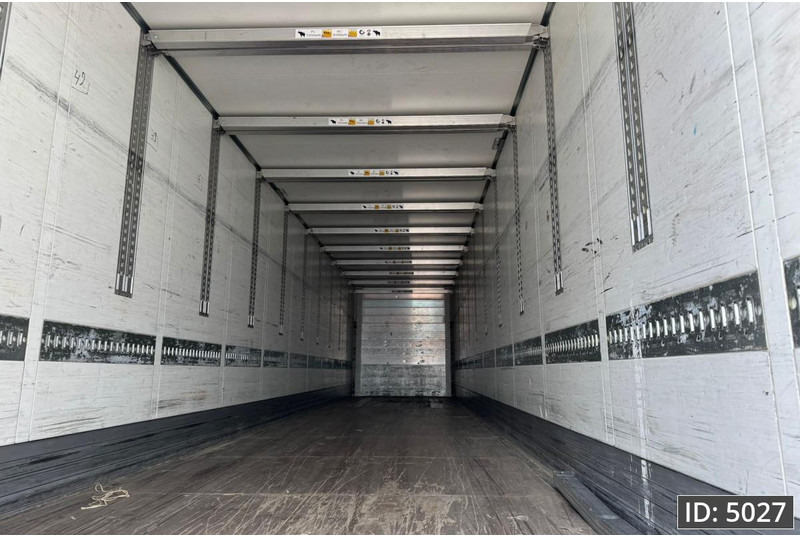 Schmitz Cargobull SCB/S3B / Disk brakes / Double stock / Taillift - Semi-reboque furgão: foto 5 Schmitz Cargobull SCB/S3B / Disk brakes / Double stock / Taillift - Semi-reboque furgão: foto 5
