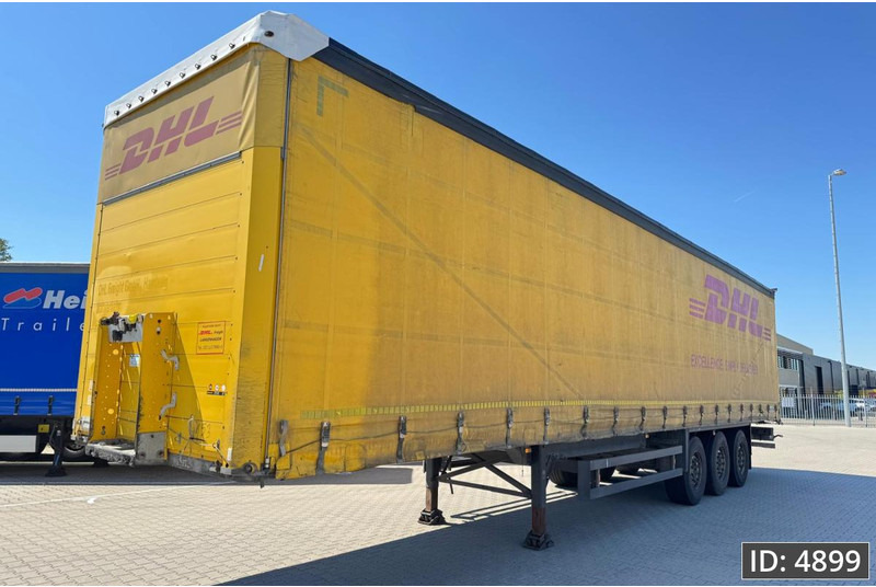Schmitz Cargobull SCB*S3T / Disk brakes - Semi-reboque de lona: foto 1 Schmitz Cargobull SCB*S3T / Disk brakes - Semi-reboque de lona: foto 1
