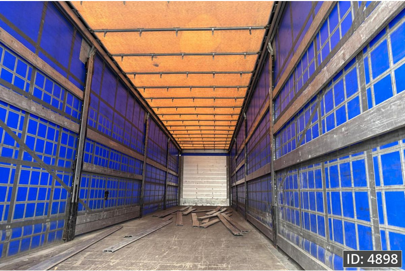 Schmitz Cargobull SCB*S3T / Disk brakes / Huckepack - Semi-reboque de lona: foto 5 Schmitz Cargobull SCB*S3T / Disk brakes / Huckepack - Semi-reboque de lona: foto 5