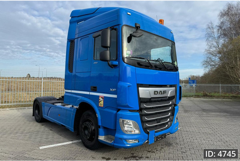 DAF XF 450 SC, Euro 6, / Fridge - Tractor: foto 4 DAF XF 450 SC, Euro 6, / Fridge - Tractor: foto 4