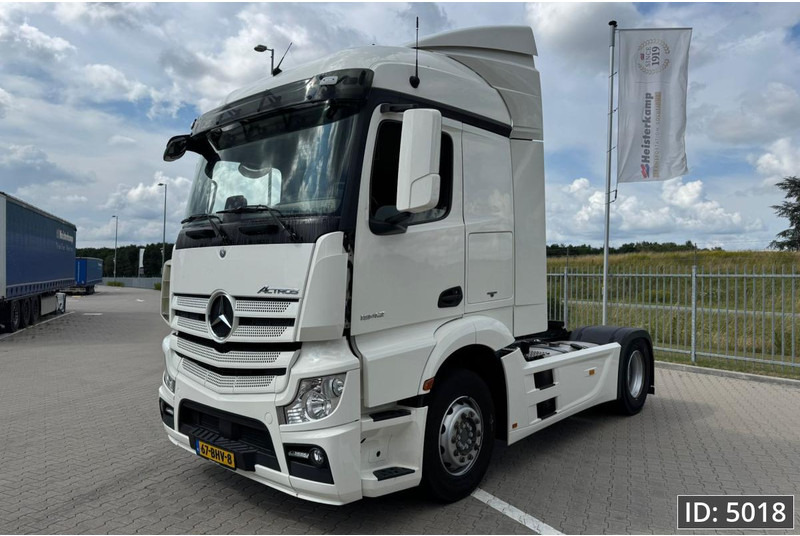 Mercedes-Benz Actros 1842 StreamSpace, Euro 6, / Very clean condition / Streamspace / 9 Pieces - Tractor: foto 1 Mercedes-Benz Actros 1842 StreamSpace, Euro 6, / Very clean condition / Streamspace / 9 Pieces - Tractor: foto 1