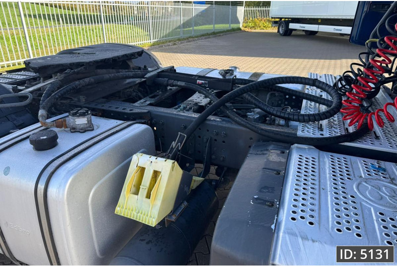 Mercedes-Benz Actros 1848 BigSpace, Euro 6, / Retarder / Standklima / Hydraulics / MP5, Intarder - Tractor: foto 5 Mercedes-Benz Actros 1848 BigSpace, Euro 6, / Retarder / Standklima / Hydraulics / MP5, Intarder - Tractor: foto 5