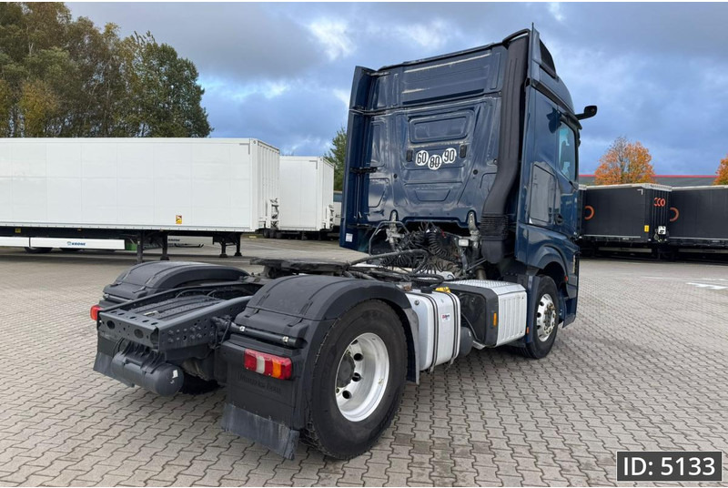 Mercedes-Benz Actros 1848 BigSpace, Euro 6, / Retarder / Standklima / Hydraulics / MP5, Intarder - Tractor: foto 3 Mercedes-Benz Actros 1848 BigSpace, Euro 6, / Retarder / Standklima / Hydraulics / MP5, Intarder - Tractor: foto 3