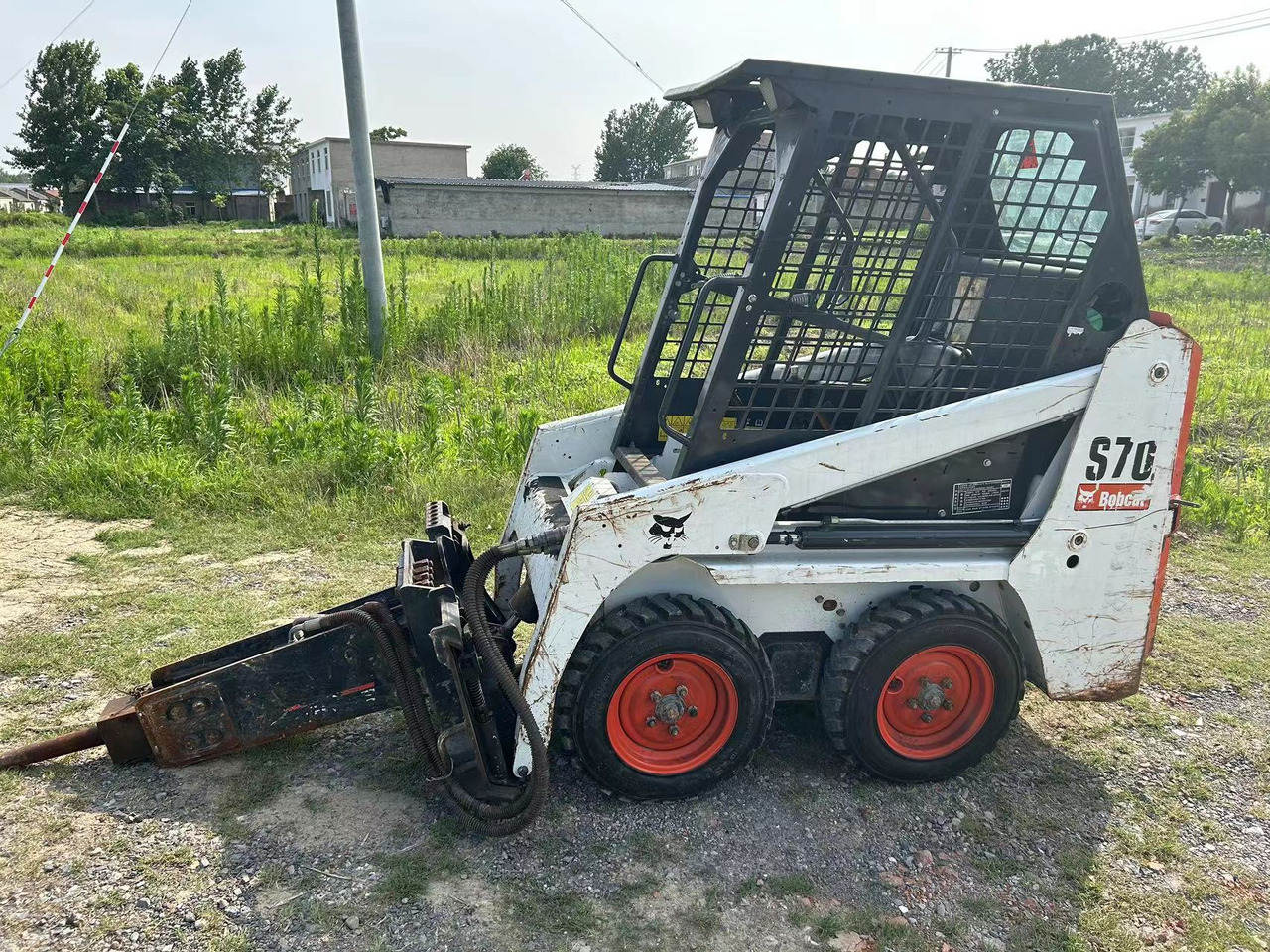 BOBCAT S70 Skid Steer Loader Click for Discount - Mini pá carregadora: foto 1 BOBCAT S70 Skid Steer Loader Click for Discount - Mini pá carregadora: foto 1