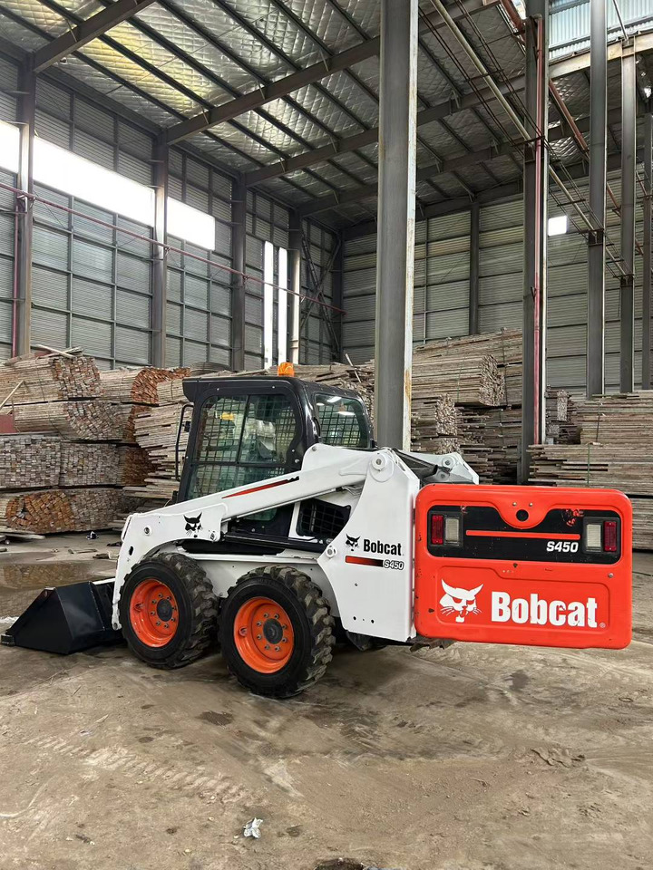 BOBCAT Skid Steer Loader S450 - Mini pá carregadora: foto 3 BOBCAT Skid Steer Loader S450 - Mini pá carregadora: foto 3