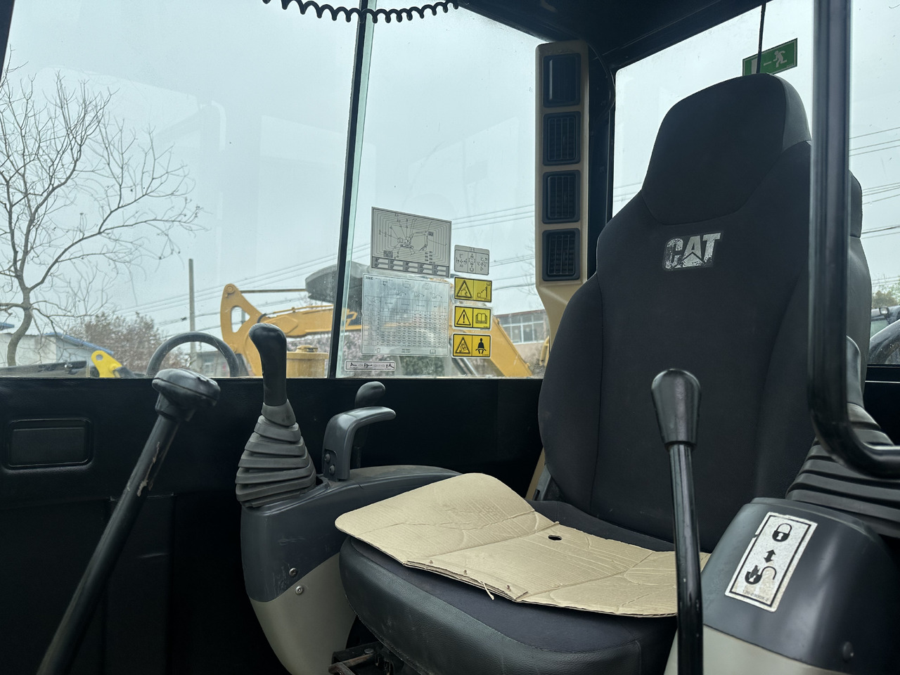 CAT Mini Excavator 306 Click for Discount - Mini escavadeira: foto 2 CAT Mini Excavator 306 Click for Discount - Mini escavadeira: foto 2