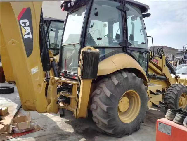 CATERPILLAR Backhoe Loader 420F Click Here for Discount - Retroescavadeira: foto 4 CATERPILLAR Backhoe Loader 420F Click Here for Discount - Retroescavadeira: foto 4