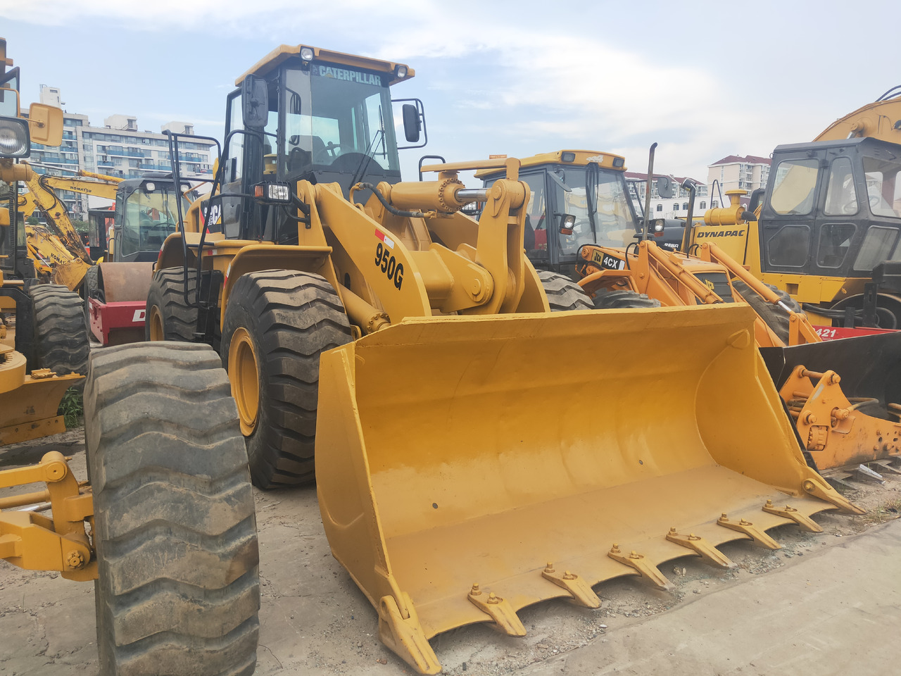 CATERPILLAR Wheel Loader 950G Click Here for Discount - Pá carregadora de rodas: foto 1 CATERPILLAR Wheel Loader 950G Click Here for Discount - Pá carregadora de rodas: foto 1