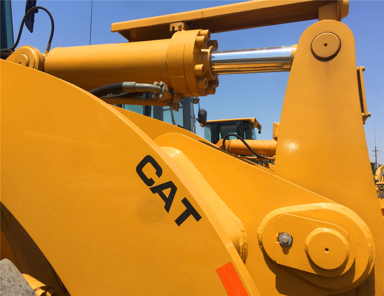 CATERPILLAR Wheel Loader 966H Click Here for Discount - Pá carregadora de rodas: foto 3 CATERPILLAR Wheel Loader 966H Click Here for Discount - Pá carregadora de rodas: foto 3