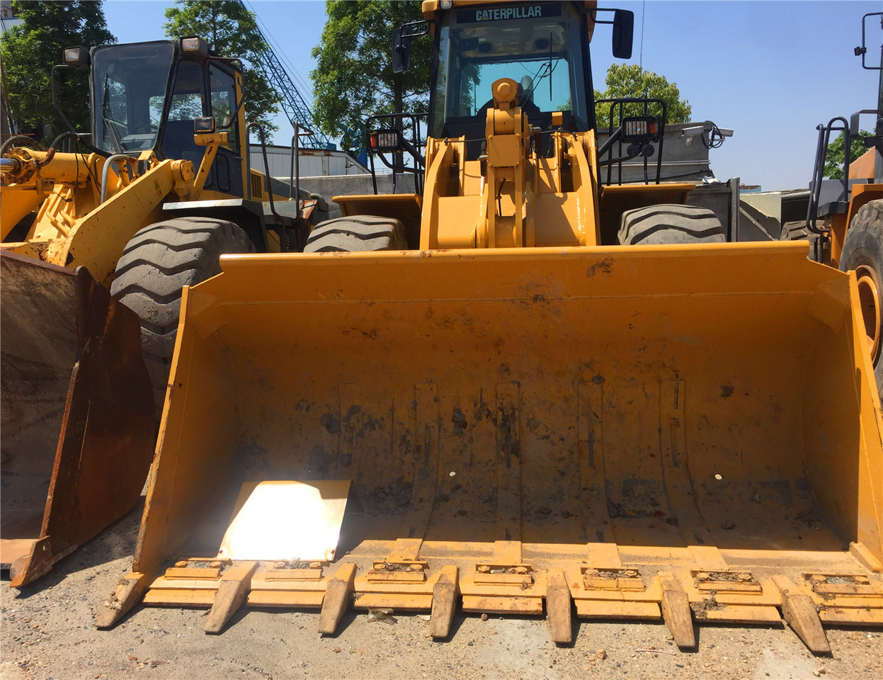 CATERPILLAR Wheel Loader 966H Click Here for Discount - Pá carregadora de rodas: foto 2 CATERPILLAR Wheel Loader 966H Click Here for Discount - Pá carregadora de rodas: foto 2