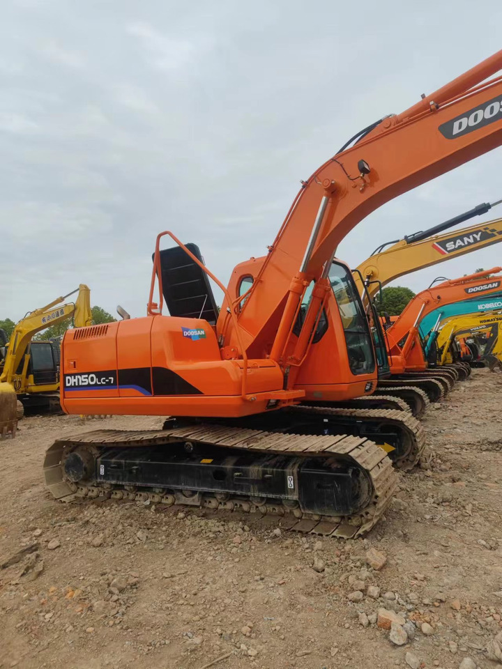 DOOSAN DH150LC-7 Crawler Excavator - Escavadora de rastos: foto 5 DOOSAN DH150LC-7 Crawler Excavator - Escavadora de rastos: foto 5